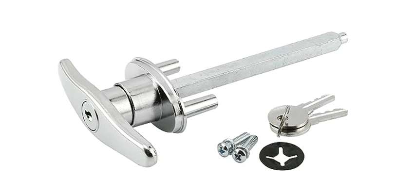 Old Style Garage Door Locks Replacements in Madera Acres, California