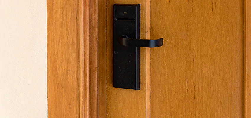 Home Security And Alarm Monitoring in Madera Acres, California